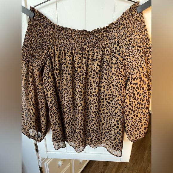 CeCe Smocked Off-Shoulder
Leopard Print Blouse in Spice - Picture 5 of 10